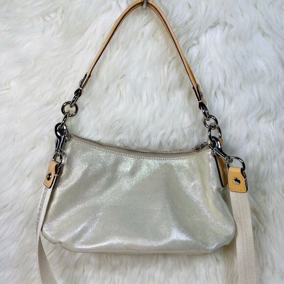 Coach Bag - Picture 2 of 12